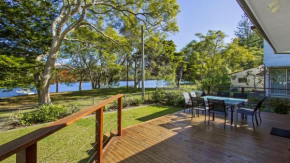 Patonga Sunset - Waterfront Holiday House